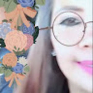 Meet your Posher, Julz